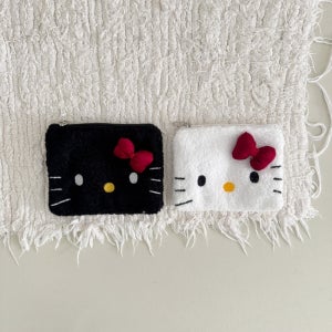 보송 뽀글이 키티 미니 파우치 화장품 생리대 이너 주머니 가방 양털 사각 카드 지갑