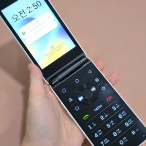 [카톡되는 폴더폰 스타일폴더 mive] 효도폰 학생폰 모든통신사 사용가능 32GB, 랜덤(빠른배송)