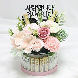 돈다발 케이크 사위 생일 첫월급 부모님 선물 돈뽑는 케이크 카네이션 결혼기념일 꽃