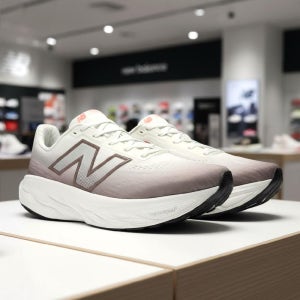 뉴발란스 프레시 폼 X 1080 V14 남성 러닝화 마라톤 조깅화 M108014F 25FW