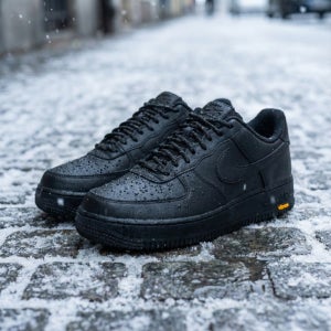 나이키 에어 포스 1 블랙 고어텍스 비브람 HV5953-001