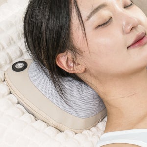 카프 무선 온열 목 베개 마사지기 어깨 승모근 허리 안마기 KF-WM110