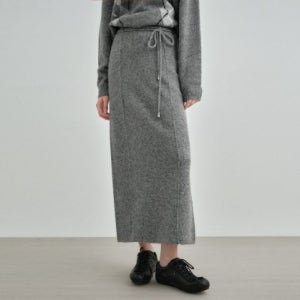 스트랩 맥시 울 니트 스커트 MDSK024