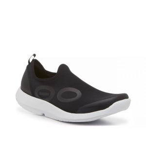 OOFOS OOmg 스포츠 슬립온 스니커즈 - 남성용