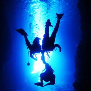 한국어진행 오키나와 푸른동굴 보트 스쿠버다이빙 후기 맛집 (사진/영상/먹이주기체험 포함)