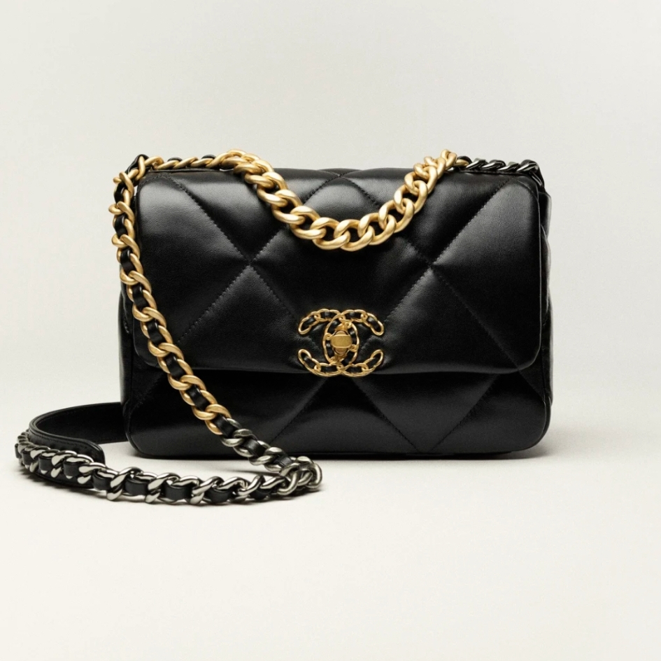 샤넬 CHANEL 19 핸드백 제니백 미디움 블랙 AS1160
