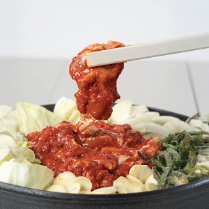 춘천 달수 한입 양념닭갈비 성화푸드 닭갈비 밀키트 맛집 택배 1kg, 3개