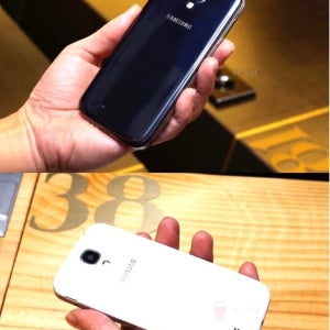 삼성 갤럭시 S4 공기계 배터리성능 좋은 삼성갤럭시 모든 통신사 사용가능 32GB, S급 랜덤