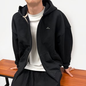 매장판 나이키 26SS 크롭오버핏 ISSUE 솔로스우시 후드집업 (블랙)