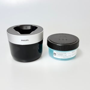 PHILIPS SkinIQ i9000 면도기 세척기