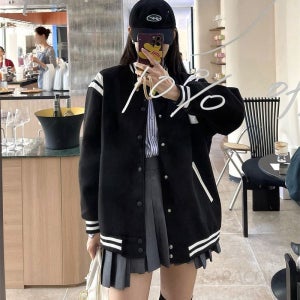 여성 캐주얼 데일리 루즈핏 모직 배색 스트라이프 버튼 바시티 스타디움 자켓 점퍼 야구점퍼 아우터 미디 코디 데이트룩 대학생