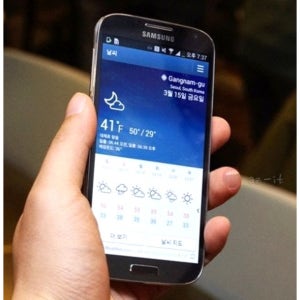 삼성 갤럭시S4 공기계 자급제 배터리성능좋고 모든 통신사 사용가능 휴대폰 16GB, A급랜덤