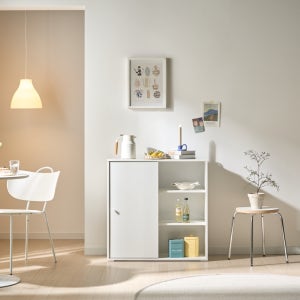 픽스앤룸 라인아트 다용도 거실 틈새 슬라이딩 3단 1도어 오픈 수납장 800