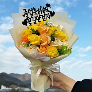 졸업식꽃다발 예쁜 장미 비누꽃다발 초등 중학교 고등학교 졸업 선물
