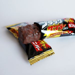 유라쿠 블랙썬더 미니바 3종 초코바 딸기 아몬드 일본 초콜릿 초코과자 어린이집간식