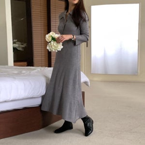 5167. 군살커버 단추 카라 플레어 니트 데일리 캐쥬얼 러블리 긴팔 롱 원피스 - 그레이, 블랙