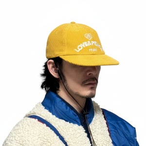 러브앤피스 코듀로이 턱끈 모자 스트링 하트 자수 빈티지 골덴 볼캡