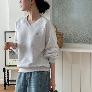 캐주얼 루즈핏 브이넥 래글런 패치 여성 맨투맨 박스티 여자 가을 레이어드 티셔츠 코튼