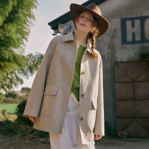 [슈퍼적립][신세틱레더] 스파오 여성 스웨이드 하프 코트 SPJLG12W15