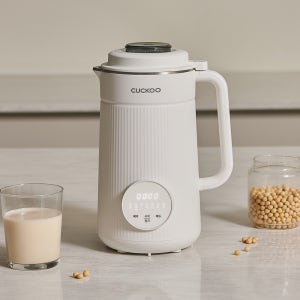 쿠쿠 미식컬렉션 대용량 10중 칼날 두유 이유식 콩국수 제조기 CNM-B1000W