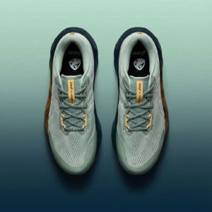 아식스 노바블라스트 5 TR 남성용 트레일 러닝화