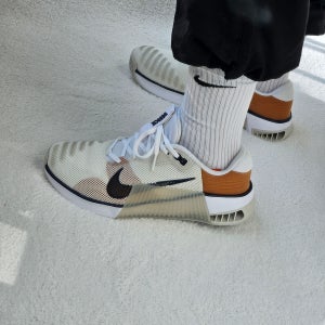 나이키 맨 메트콘9 AMP 라이트본 남자헬스화 크로스핏운동화 DZ2616-100