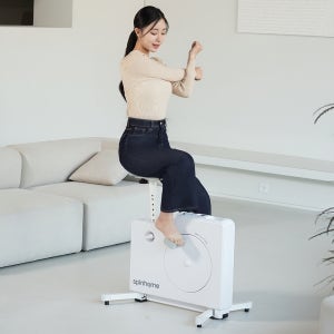 스핀홈 슬림 바이크 실내자전거 가정용 실내 싸이클 접이식 유산소