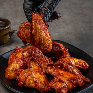야식플렉스 숯불 직화 매운 불 닭날개구이 250g 캠핑음식 밀키트 술안주 간편식