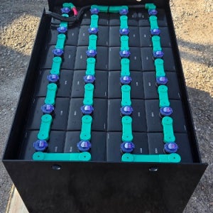 지게차배터리 48v 400ah / 지게차밧데리 전국설치 리셀코리아