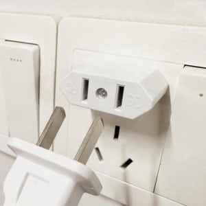 EU플러그한국형변환 다용도 110V 220V 화이트