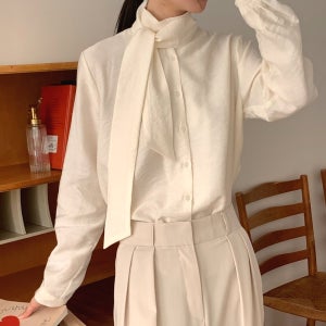 솔레 타이블라우스 리본 면접 스카프 오버핏 블라우스 셔츠 와이셔츠 정장 출근룩