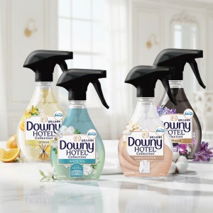 다우니 섬유향수 4종 패밀리 체험팩 본품 370ml 4개 섬유탈취제
