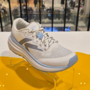 킨 WK500 화이트 여성 런닝화 KNSO5E402WT