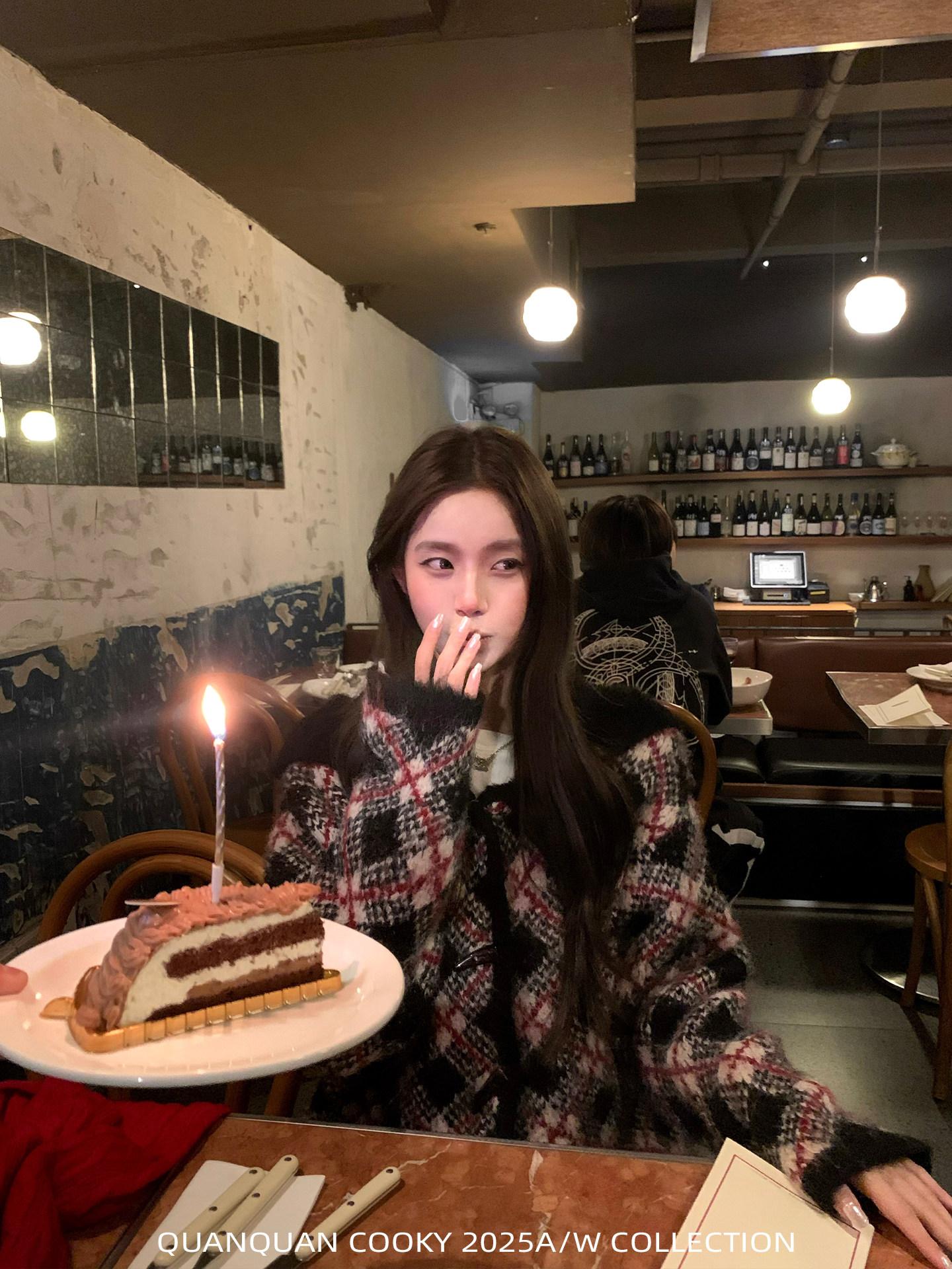 아가일 후드 집업 빈티지 가디건 니트 루즈핏 레드 앤 블랙 체크 S 링 사이즈