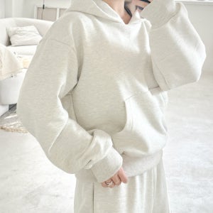 아이오와 우먼 도톰 오버핏 후드티