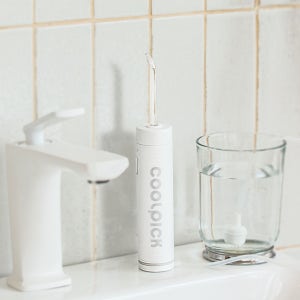 쿨픽 국산 휴대용 구강세정기, C100