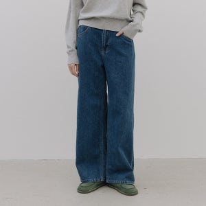[헌치] Loose Fit Semi Wide Blue Jeans
