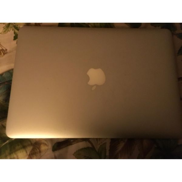 Macbook Air 2012년 중반 13인치 모델