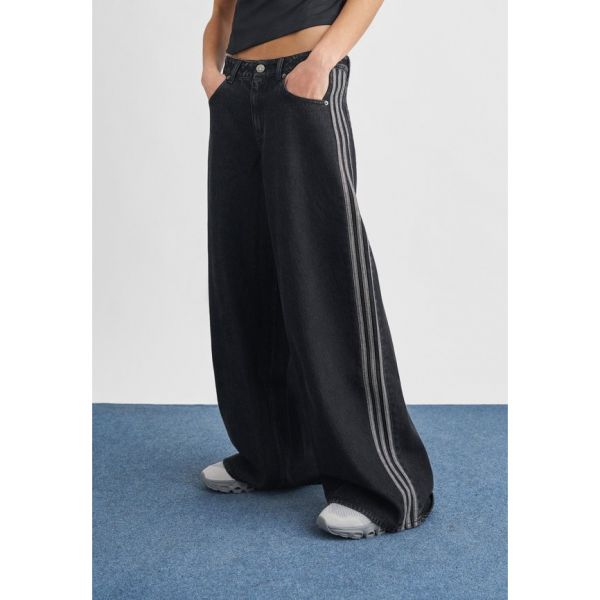 ADIDAS 아디다스 오리지널 FIREBIRD - 릴렉스 핏 <b>진스</b> <b>트루</b> 블랙 데님 483925