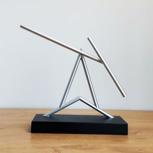 오너먼트 키네틱 아트 진자운동 북유럽 오브제 인테리어 촬영소품