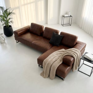 클리오네 국내제작 페트라 소파 하이엔드 가죽 감성 카우치형 패브릭 쇼파 반려동물 이지클린