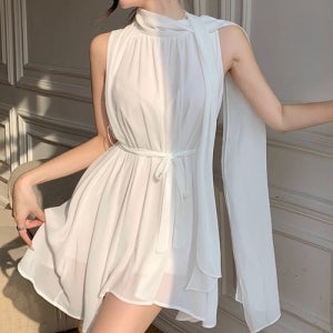 환승연애 걸리쉬 시스루 쉬폰 스카프 홀터넥 민소매 블라우스 (허리띠 포함)