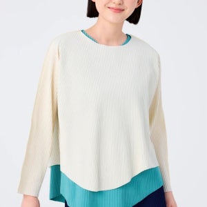 이세이미야케me 오로라 플리츠 티셔츠 KJ372