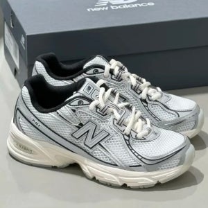 뉴발란스 740 실버 메탈릭 클리어 화이트 U740WSM 한정판 운동화