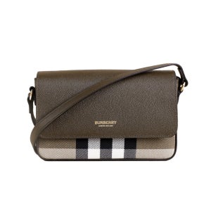 버버리 뉴 햄프셔 에보니 딥 브라운 크로스백 81111721 명품크로스백 여자친구선물