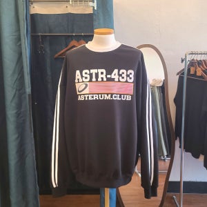 E002 트랙 USA 맨투맨