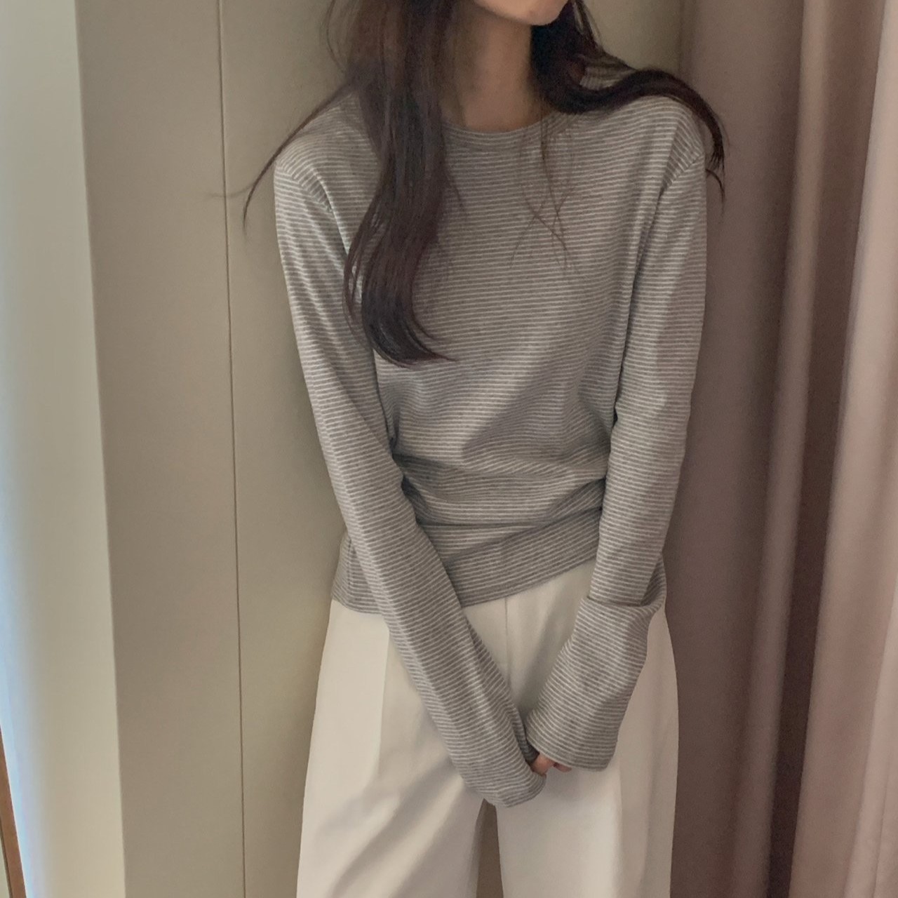 [회당일] 프로퍼 스프링 스트라이프 레이어드 티셔츠, 라운드넥 단가라 긴팔 아이보리 그레이