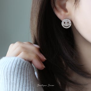 부티끄 데오로 14k18k 빅 스마일 꼬냑 다이아몬드 귀걸이 리얼화이트 샴페인골드