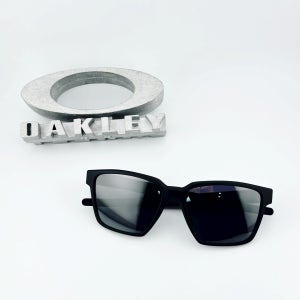 오클리 9430 01 액츄에이터 스퀘어 아시안핏 오버핏 여유있는 사이즈