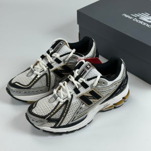 (국내매장판) 뉴발란스 1906R 화이트골드 M1906RA 가벼운 운동화